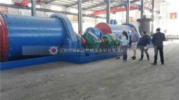 礦山機(jī)械丨鉀長石濕式溢流型球磨機(jī)設(shè)備的價(jià)格